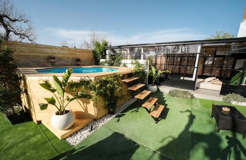 Casarano House | Essential Suite: Pet-Friendly Oasis with Oceanfront Views