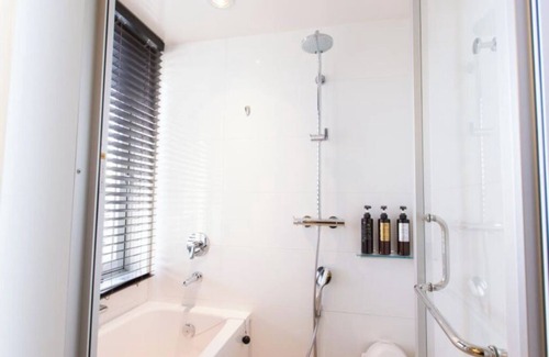 Nishiasakusa Hotel | Essential Twin Smoking hotel in wonderful Taito City