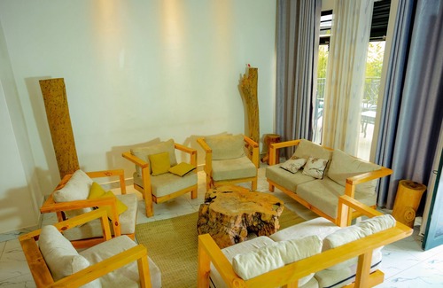Ruhengeri Hotel | Esspasso