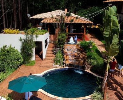 Barao de Cacais House | Pet-Friendly Getaway at Estância Peti with Ocean Views