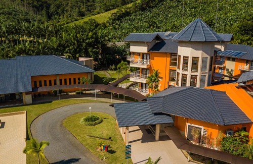 Jaragua do Sul Hotel | Discover Estância Ribeirão Grande: Pet-Friendly Getaway