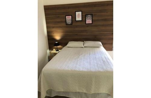 Pitangueiras Apartment | Modern Studio Steps from the Beach with Free Wi-Fi & Garage