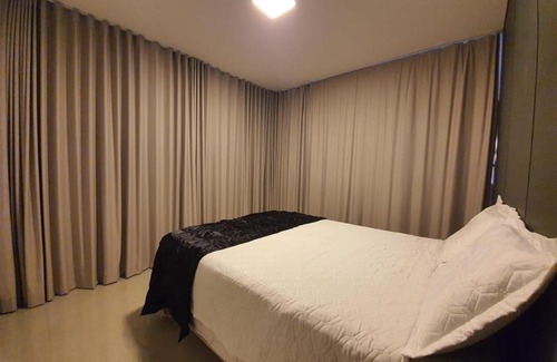Jardim dos Estados Apartment | Comfortable Studio on the 12th Floor with Pool Access