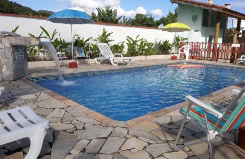 Maresias Cabin | Family-Friendly POUSADA TANI with Pool in Maresias
