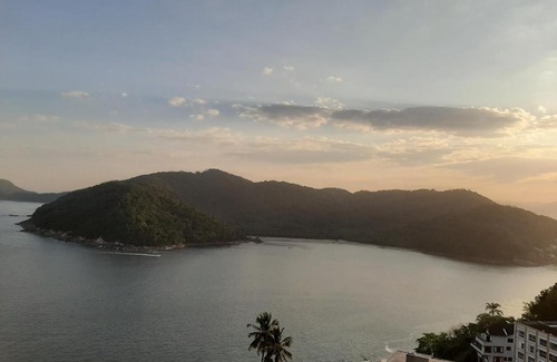 Porchat Island Apartment | Pet-Friendly Oceanfront Apartments in São Vicente, Brazil