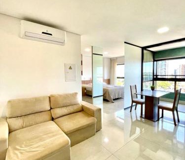 Jardim dos Estados Apartment | Complete Studio on 15th Floor with Oceanfront Views