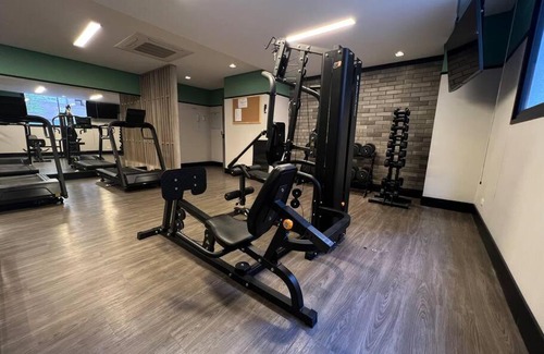 Matriz Apartment | Modern Studio in Central Location Near Batel, Rated 10/10