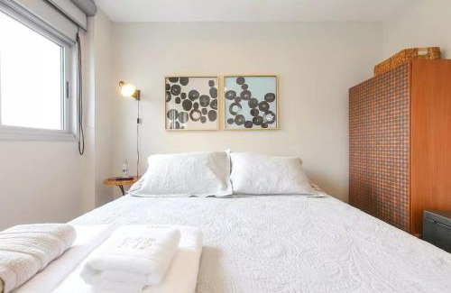 Santo Amaro Apartment | Elegant Studio at Add Nova Berrini - Rated 9.5/10