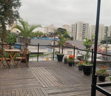 Lapa House | Stylish Container Studios for 2-4 Guests in Lapa