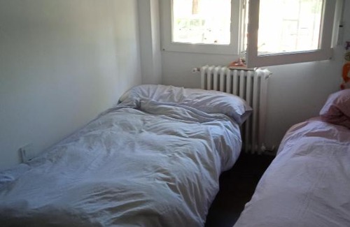 Albacete House | Pet-Friendly Comfort at Estación Bus Rooms for Families