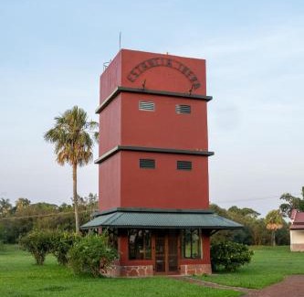 Colonia Carlos Pellegrini House | Discover Estancia Iberá: Family-Friendly with Pool & Dining