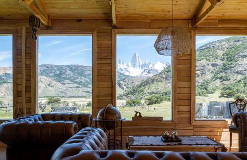 El Chalten Cabin | Eco-Friendly Retreat at Estancia Bonanza: Rated 10/10