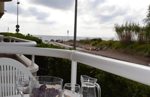 Els Griells Apartment | Beachfront Apartment with Pool Access & Pet-Friendly Stays