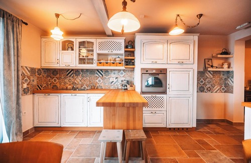 Celje House | Estate Posest Kunigunda- idyllic location surrounded by nature