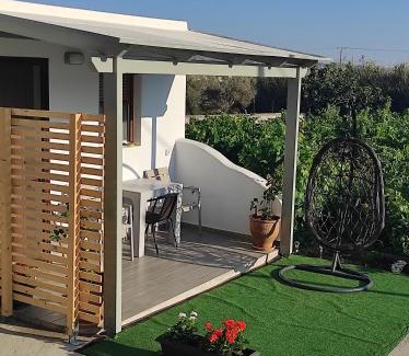 Naxos Town House | Estella: Family-Friendly Retreat with Perfect 10 Rating
