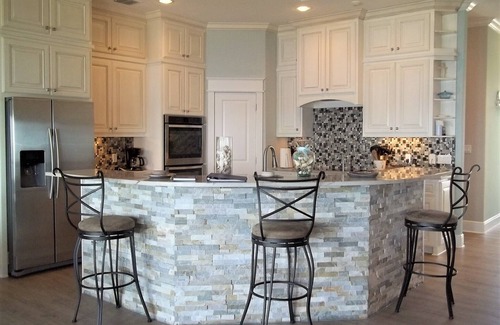 City-by-the Sea House | Estes Dreams: Waterfront Home with Fishing & Spa Amenities