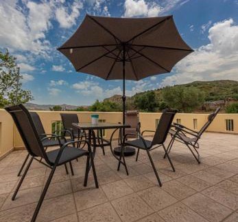 Archaia Olympia Apartment | Kid-Friendly Estia Guest House Rated 9.5/10 by Guests