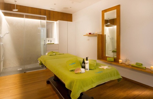 Calpe City Center Hotel | Relaxing ESTIMAR Calpe Suitopia with Spa & Pool Access