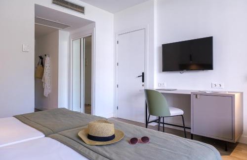 Isla Cristina Hotel | Beachfront Bliss at Estival Islantilla - 4-Star Experience