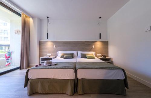 Isla Cristina Hotel | Beachfront Bliss at Estival Islantilla - 4-Star Experience