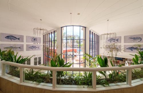 La Pineda Hotel | Relax at Estival Park Almaris with Oceanfront Amenities