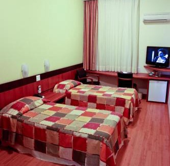 Centro Hotel | Eston Hotel - Pet Friendly in a Prime Central Location