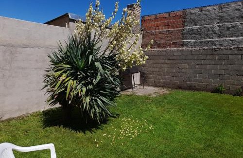 Trevelin Apartment | Discover Estrella: Pet-Friendly Retreat with 9/10 Ratings