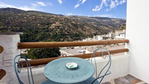 Pampaneira Hotel | Oceanfront Getaway at Estrella de las Nieves - Rated 9.2/10