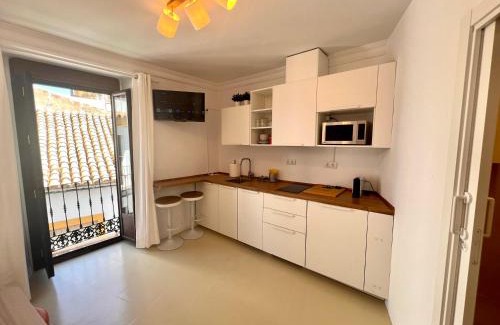 Jewish Quarter Apartment | Estudio 2 by MezquitaSuites