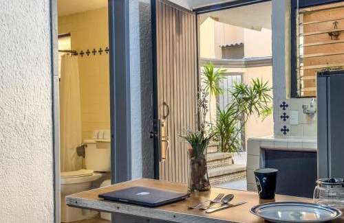 Chapalita Apartment | Cozy Estudio 4 in the Heart of Chapalita - Rated 9/10