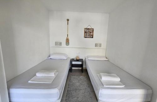 Rincon de Loix Apartment | Experience Estudio Bermudas IF Beach with Pool & Family Fun