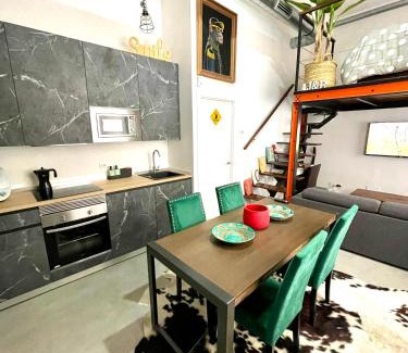 San Blas-Canillejas Apartment | Central Estudio Near Wanda, Ifema & Airport - Pet Friendly