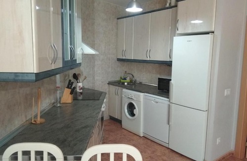 Casalarreina Apartment | Pet-Friendly Estudio Calle La Cruz Bajo K with Pool & Hot Tub
