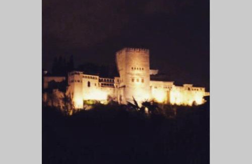 San Pedro Apartment | Charming Estudio in Albaicin, Granada - Family-Friendly Stay