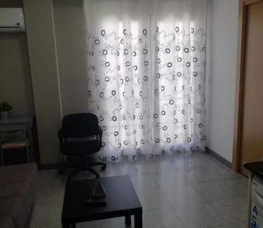 Ciudad Jardin Apartment | Cozy Estudio in Ciudad Jardín – Perfect for Families