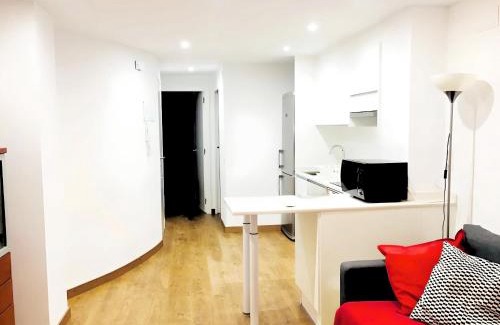 La Seu Apartment | Cozy Studio in the Heart of Valencia Near the Cathedral