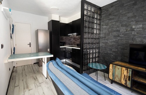 Los Gavilanes Apartment | Cozy Estudio en La Jaca, Steps from the Beach!