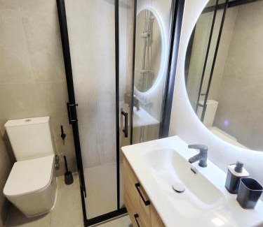 El Candado Apartment | Cozy Estudio in Málaga's East Zone - Rated 9/10 by Guests