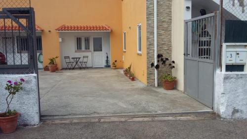 El Rosario Apartment | Budget-Friendly Retreat at Estudio La Esperanza - 9.2/10