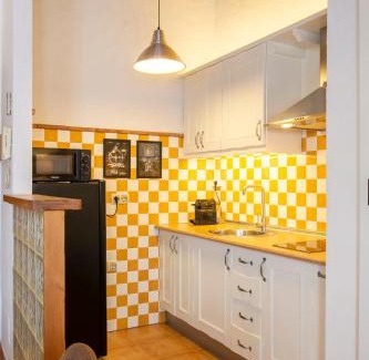 Facinas Apartment | Oceanfront Estudio La Motilla - Guest Rated 9.5/10