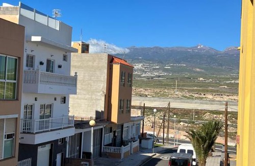 Los Abrigos Apartment | Child-Friendly Retreat at Estudio Las Algas - Rated 9.1/10