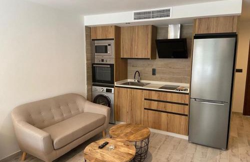 Alcala del Jucar Apartment | Relaxing Retreat at Estudio Los Olivos - 4-Star Getaway