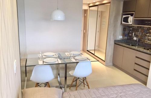 Reboucas Apartment | Modern Studio with Beautiful Mountain View & Pool Access