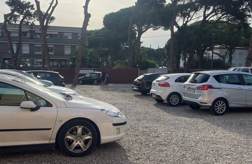 Castelldefels Apartment | Updated Studio with Pool, Just Steps from the Beach