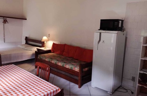 Itaipava Cottage | Pet-Friendly Escape at Estudio1 with Pool & Kitchen Access
