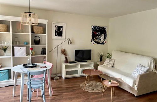 Tudela Apartment | Family-Friendly Estudio5 with High Guest Ratings