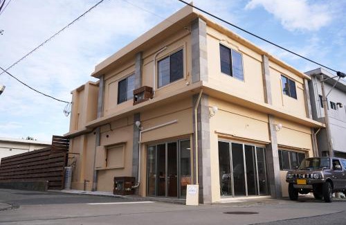 Niijima House | Top-Rated Etcetera Guest House with Oceanfront Views