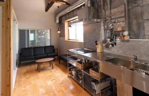 Niijima House | Top-Rated Etcetera Guest House with Oceanfront Views