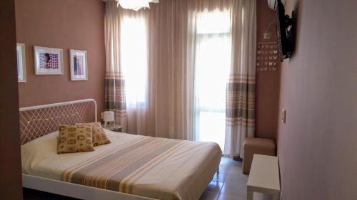 Primorsko Apartment | Explore Ethno Guest Suite: Oceanfront & Family-Friendly Stay