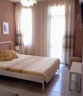 Primorsko Apartment | Explore Ethno Guest Suite: Oceanfront & Family-Friendly Stay
